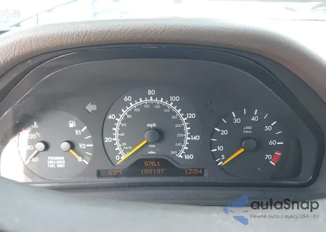 1997 Mercedes-Benz E 320 from USA, damaged, VIN WDBJF55F7VJ027080